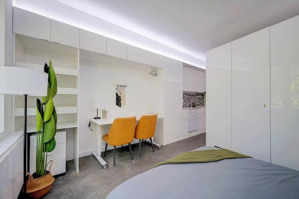 Kcm Tremont Oaks 3 Appartement
